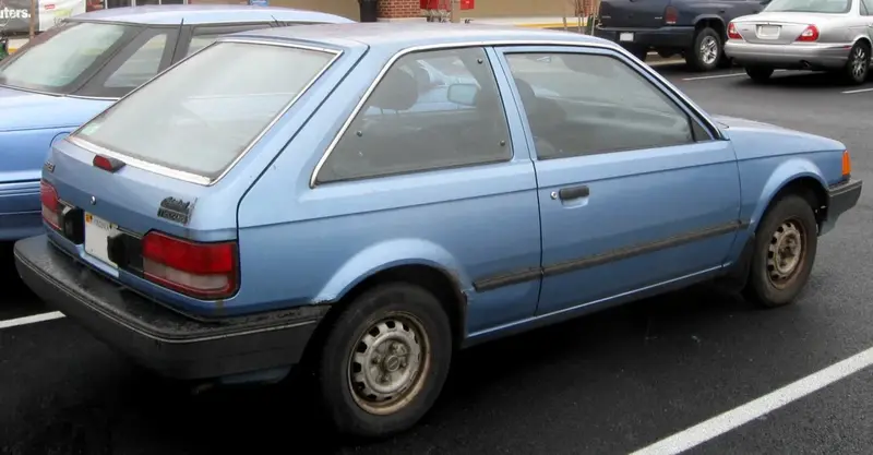 Mazda 323 - 3