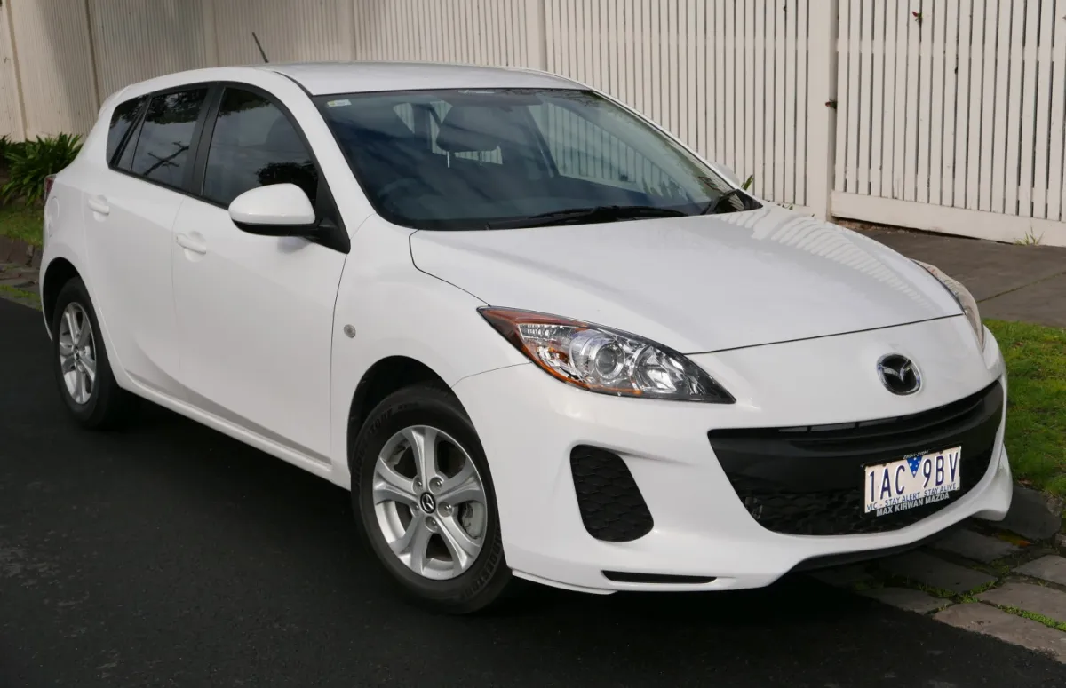 3 II Hatchback (BL, facelift 2011)