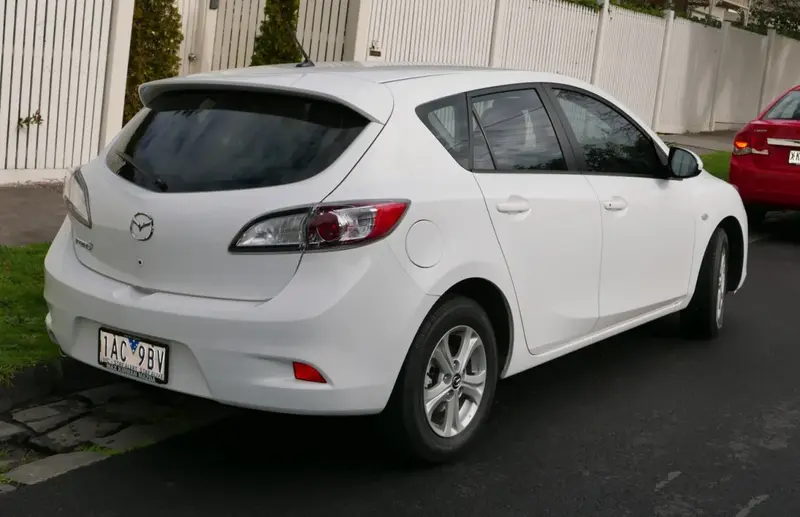 Mazda 3 - 2