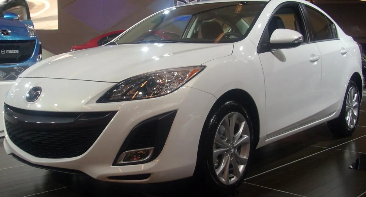Mazda - 3