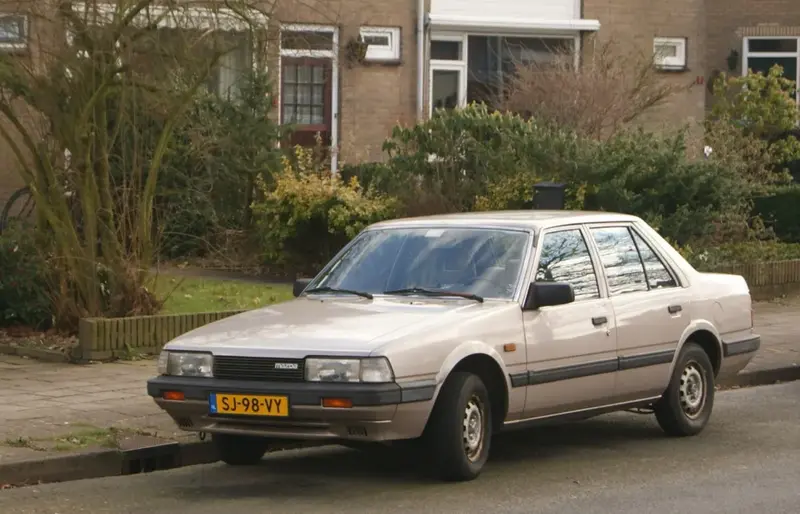 Mazda 626 626 II (GC)