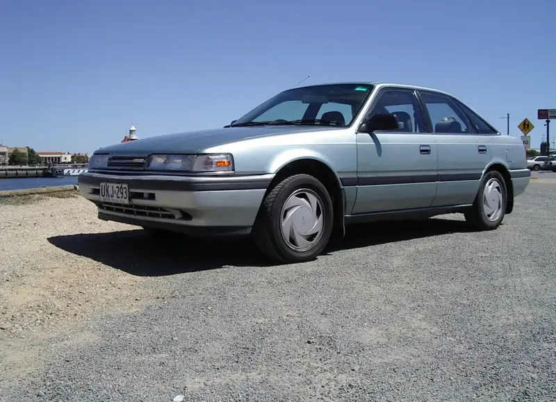 Mazda 626 - 2