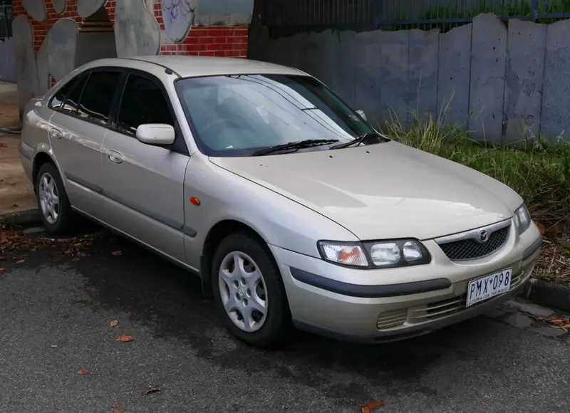 Mazda 626 626 V Hatchback (GF)