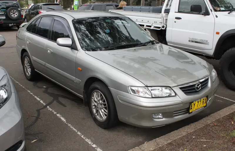Mazda 626 - 2