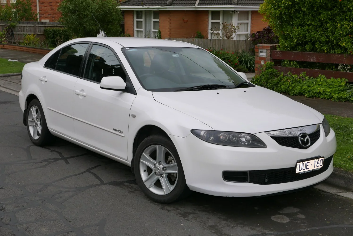 Mazda 6 6 I Hatchback (Typ GG/GY/GG1 facelift 2005)