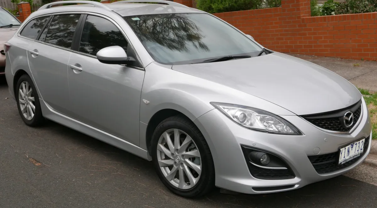 6 II Combi (GH, facelift 2010)