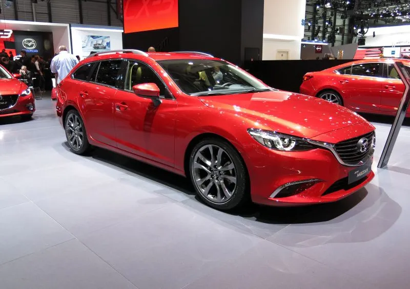 6 III Sport Combi (GJ, facelift 2015)