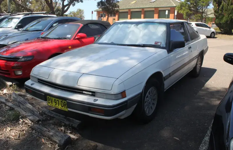 Mazda 929 929 II Coupe (HB)
