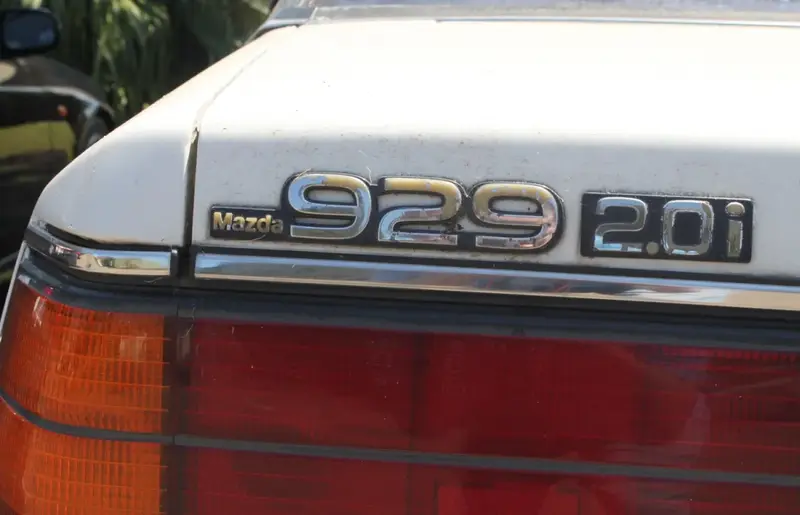 Mazda 929 - 3