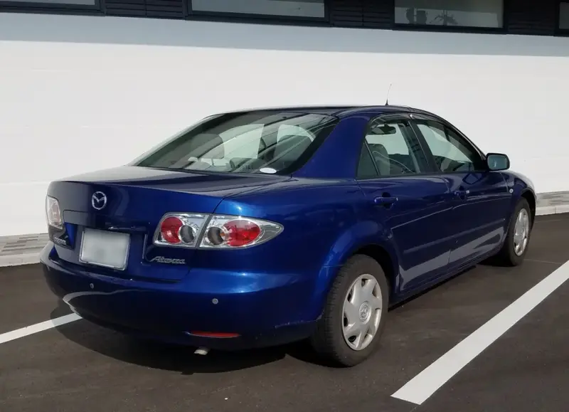 Mazda Atenza - 2