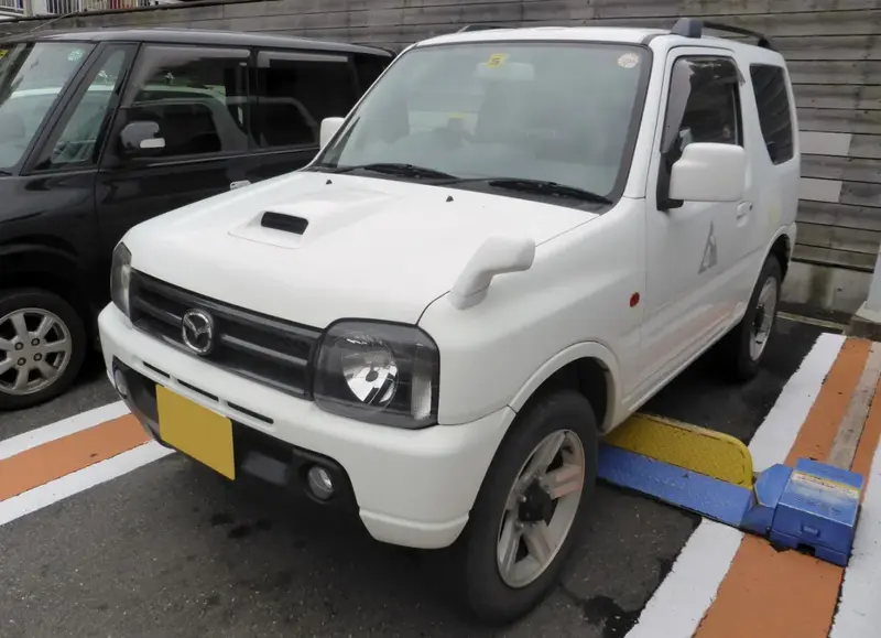 Mazda Az-offroad Az-offroad 0.7 12V (64 bg) 4WD - görsel 3