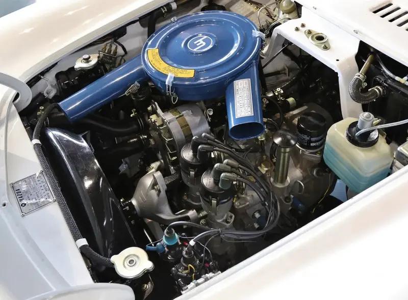 Mazda Cosmo - 5