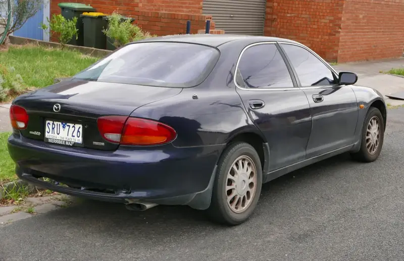 Mazda Eunos 500 - 2