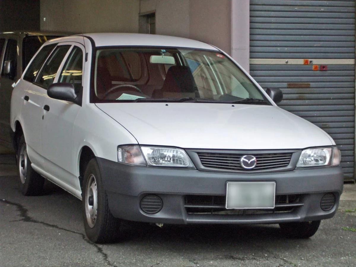 Mazda Familia Familia