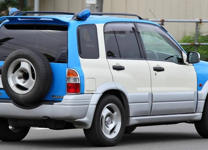 Mazda Levante Levante (FT)