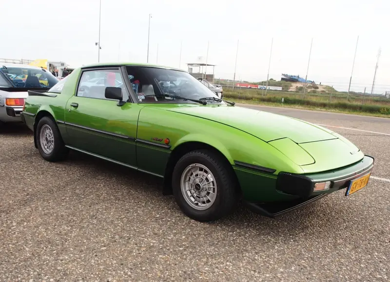 Mazda RX-7 - 5