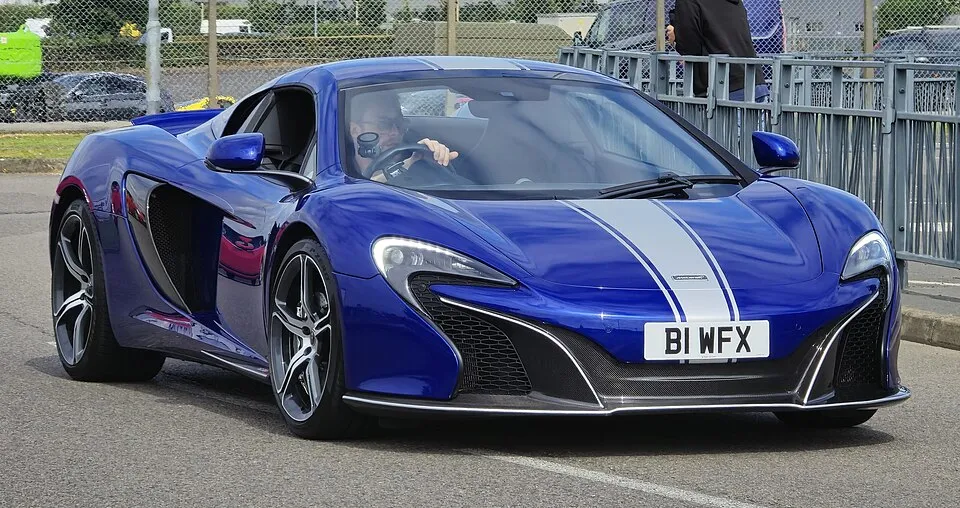McLaren 650S - 2
