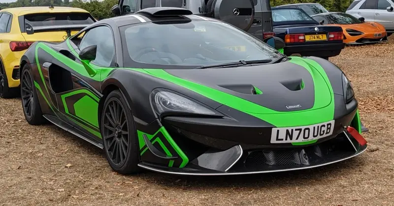 McLaren 620R 620R 3.8 V8 (620 bg) SSG - görsel 6