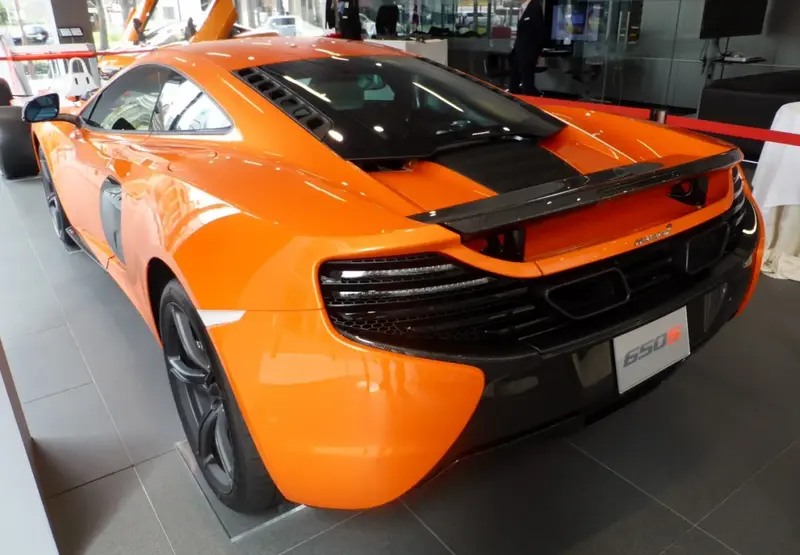 McLaren 625C - 4