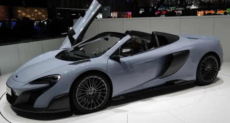 McLaren 675LT - 5