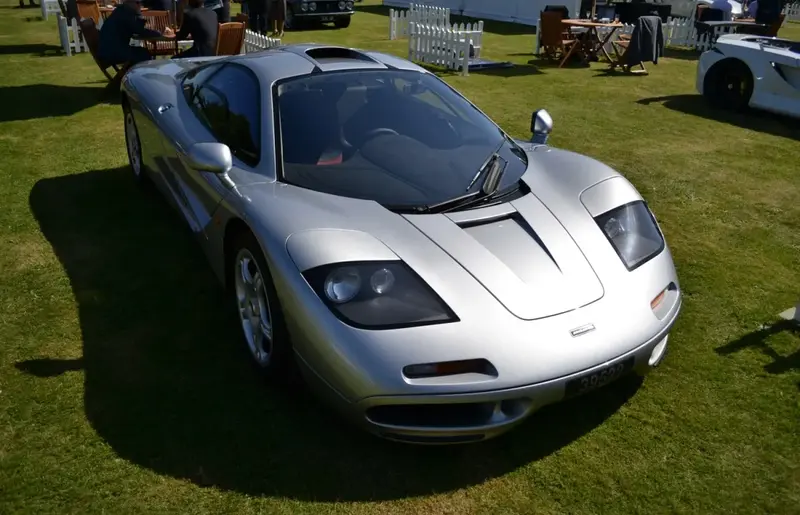 McLaren F1 - 4