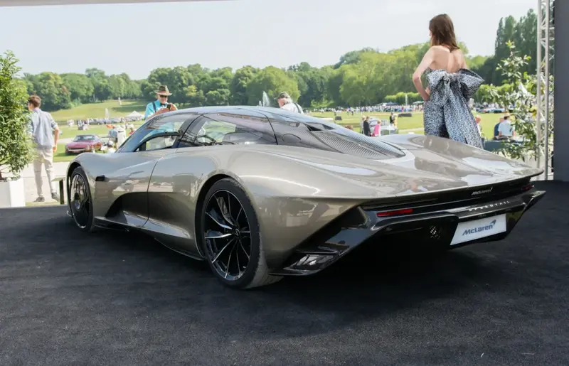 McLaren Speedtail Speedtail 4.0 V8 (1070 bg) Plug-in hybrid - görsel 3
