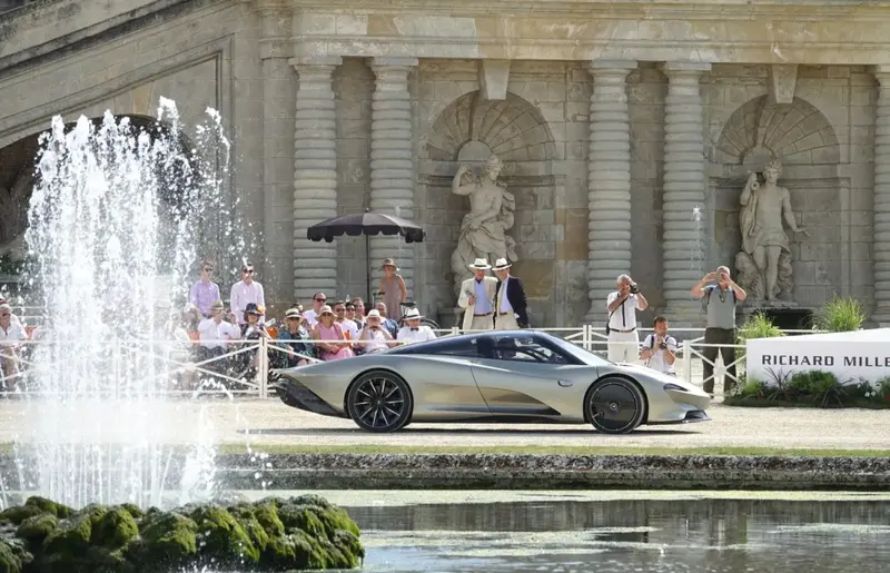 McLaren Speedtail Speedtail 4.0 V8 (1070 bg) Plug-in hybrid - görsel 4