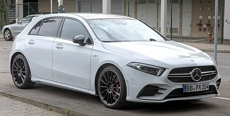 Mercedes-Benz A-Serisi - 2