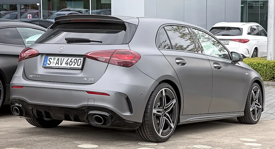 Mercedes-Benz 4