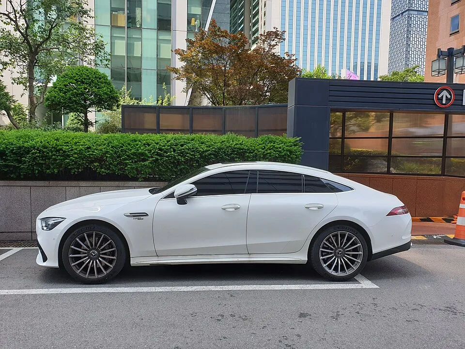 Mercedes-Benz AMG GT 4-Door Coupe - 2