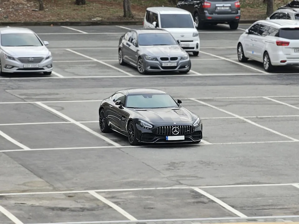 Mercedes-Benz 1