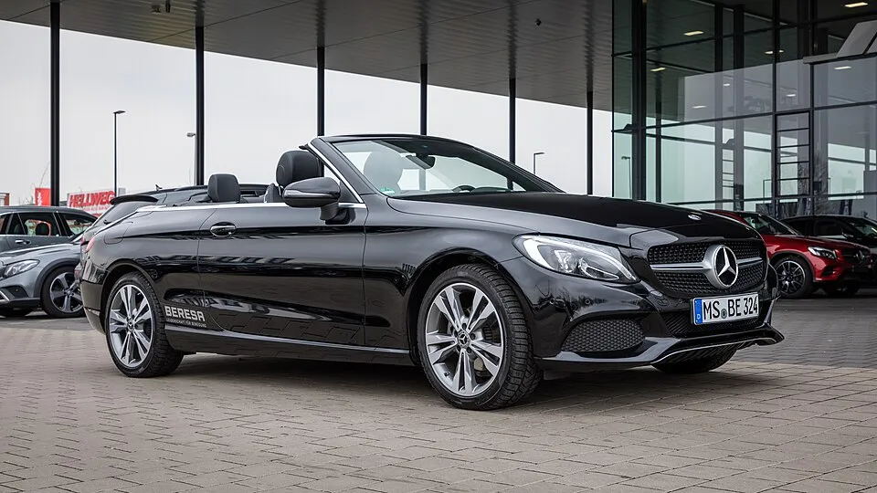Mercedes-Benz C-Serisi - 2