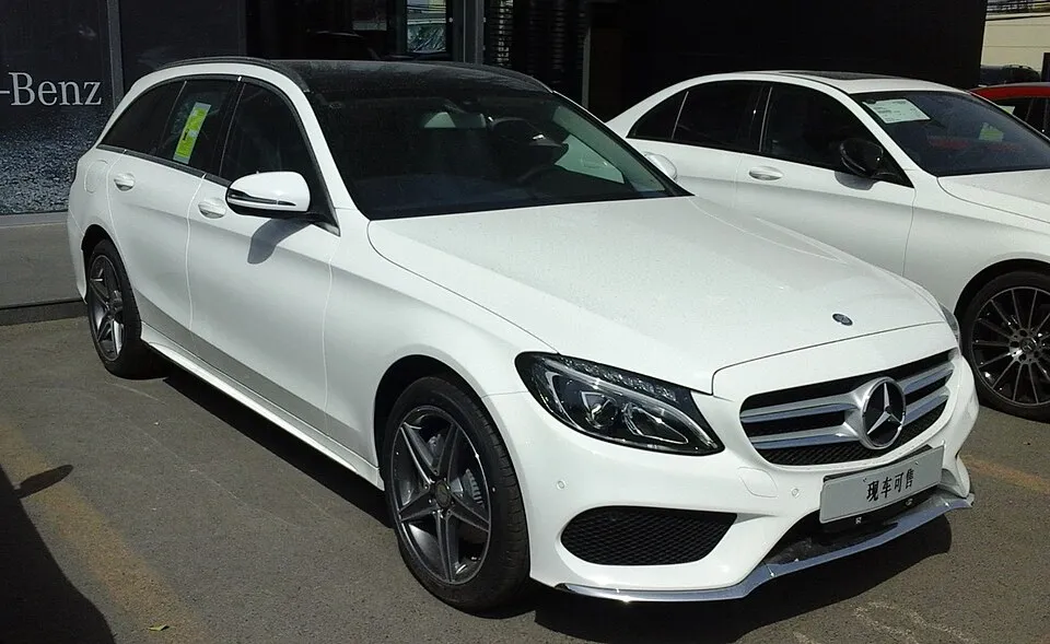 Mercedes-Benz 4