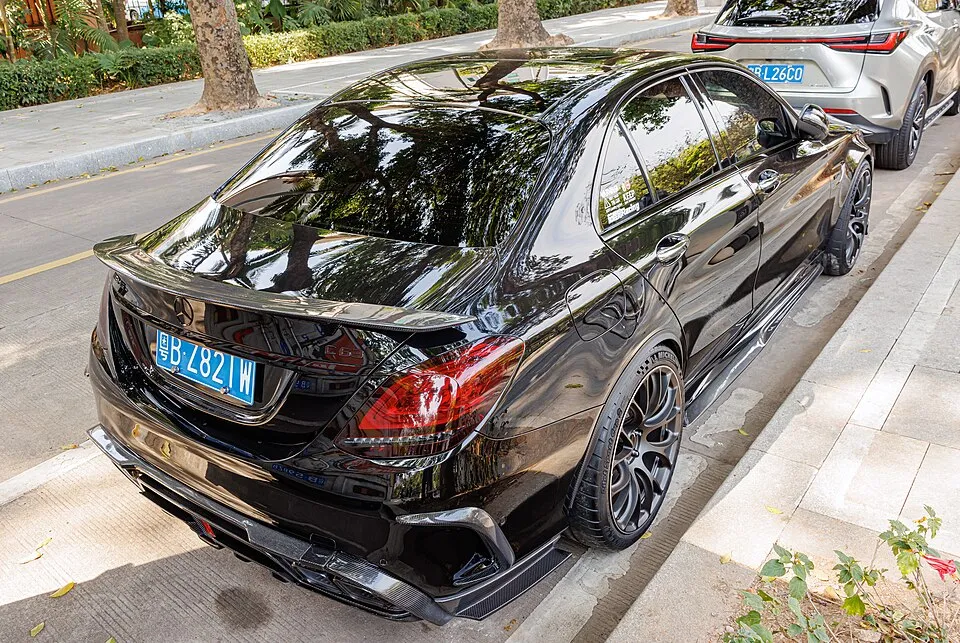 Mercedes-Benz C-Serisi