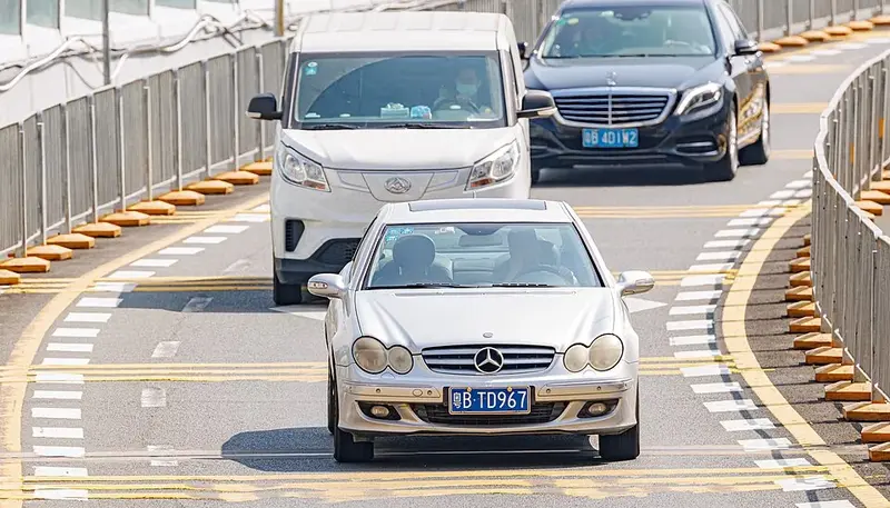 Mercedes-Benz CLK - 2