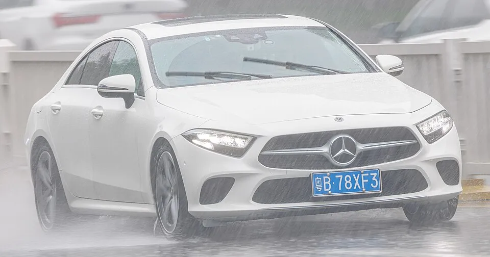 Mercedes-Benz CLS
