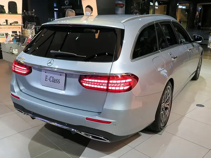 Mercedes-Benz E-Serisi - 5