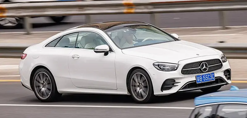 Mercedes-Benz E-Serisi - 2