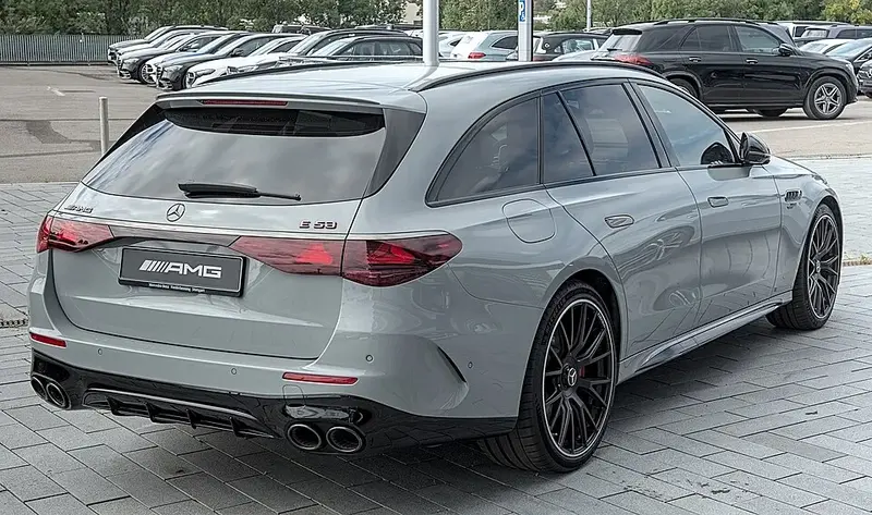 Mercedes-Benz E-Serisi - 2
