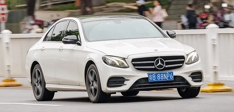 Mercedes-Benz E-Serisi