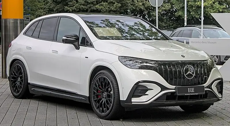 Mercedes-Benz EQE SUV - 3