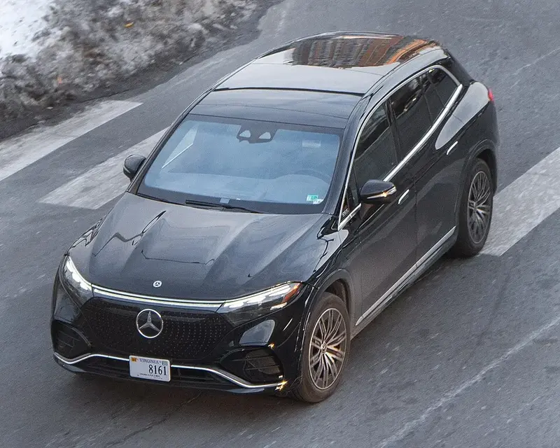 Mercedes-Benz EQS SUV - 5