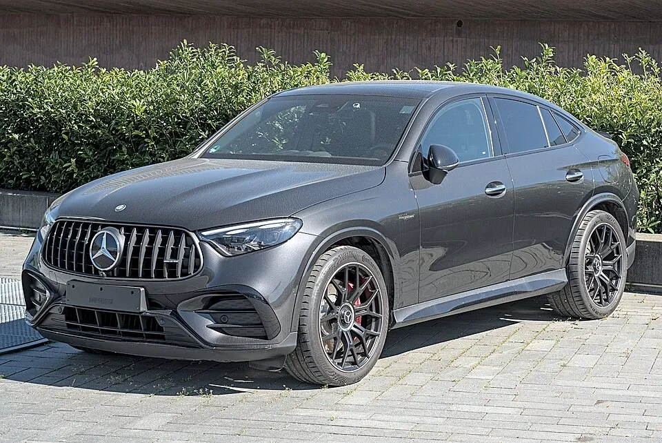 Mercedes-Benz 4