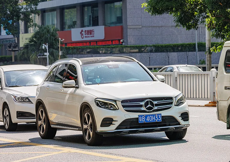 Mercedes-Benz 1