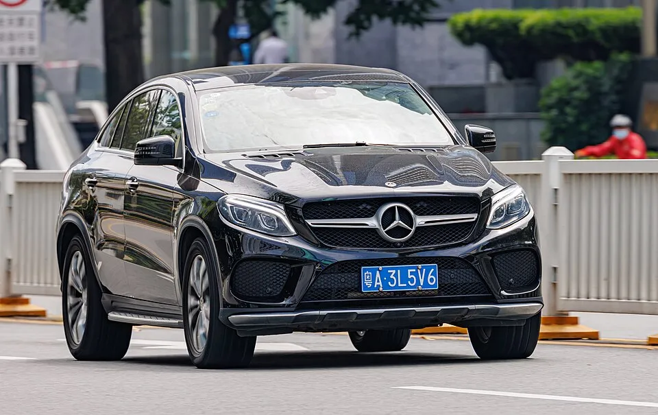 Mercedes-Benz 1