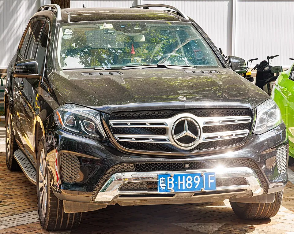 Mercedes-Benz 2