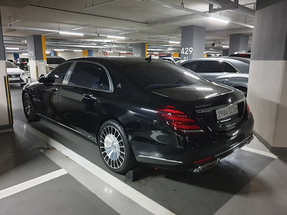 Mercedes-Benz S-Serisi