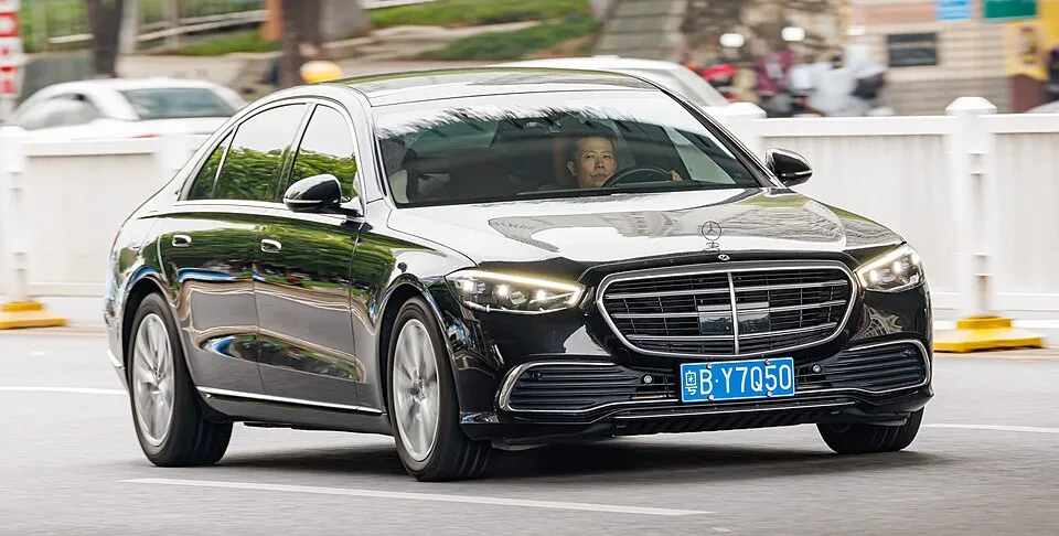 Mercedes-Benz 2