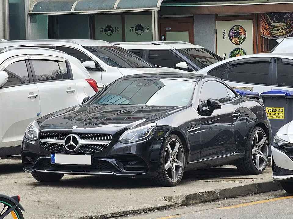 Mercedes-Benz 5
