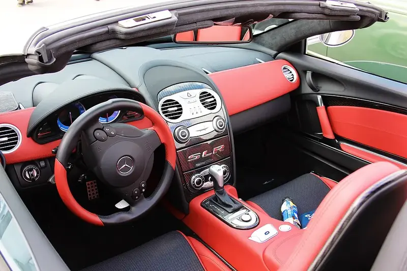 Mercedes-Benz SLR McLaren - 2